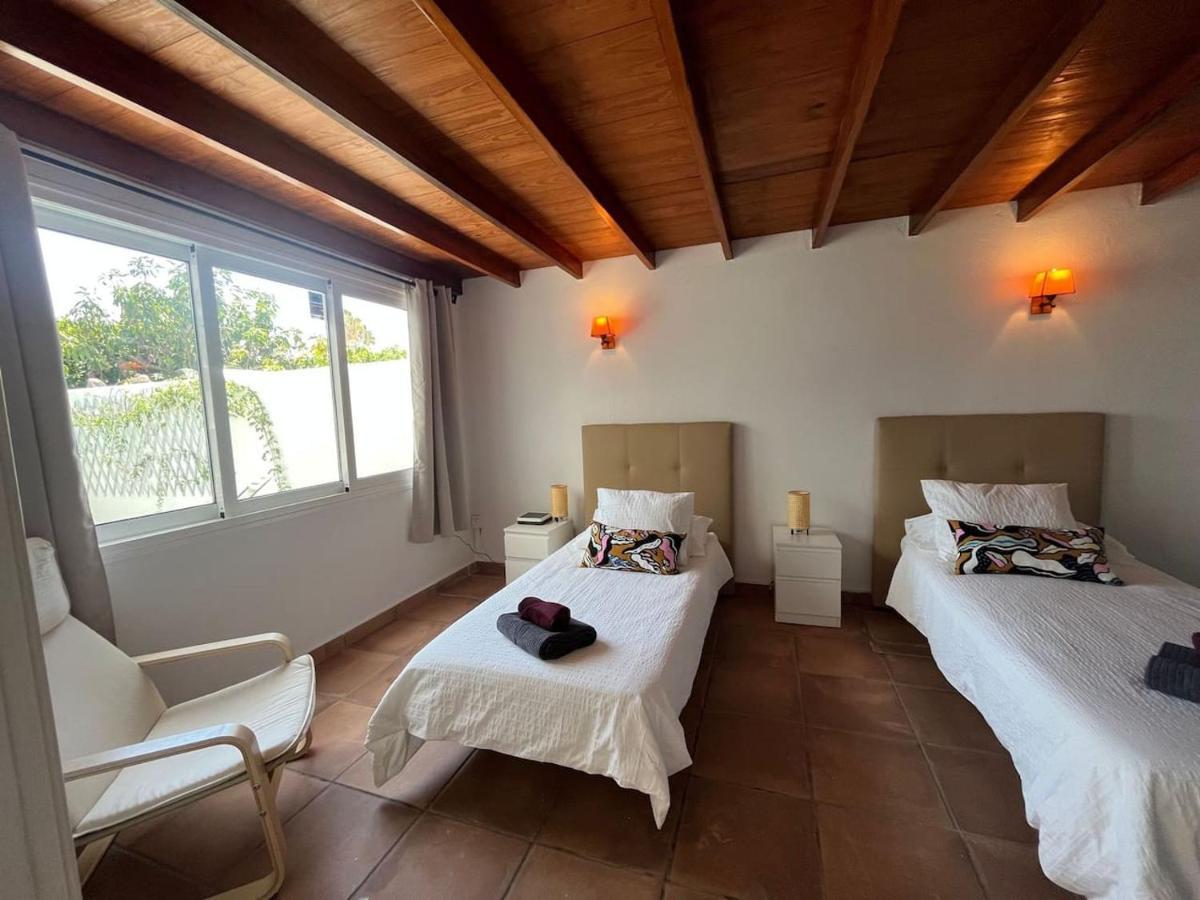 Villa Anna With Heated Pool Пуэрто дель Кармен Экстерьер фото