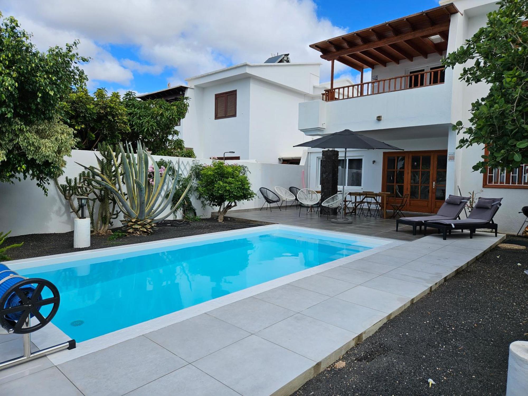 Villa Anna With Heated Pool Пуэрто дель Кармен Экстерьер фото